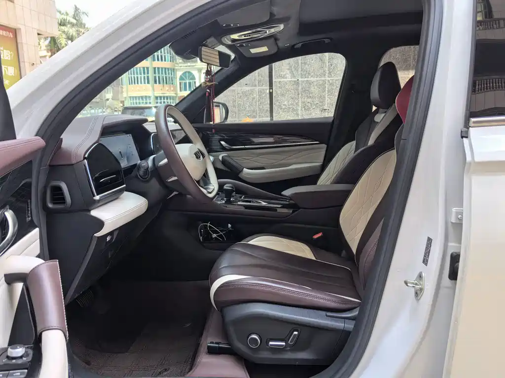 Geely Xingyue L — миниатюра 9