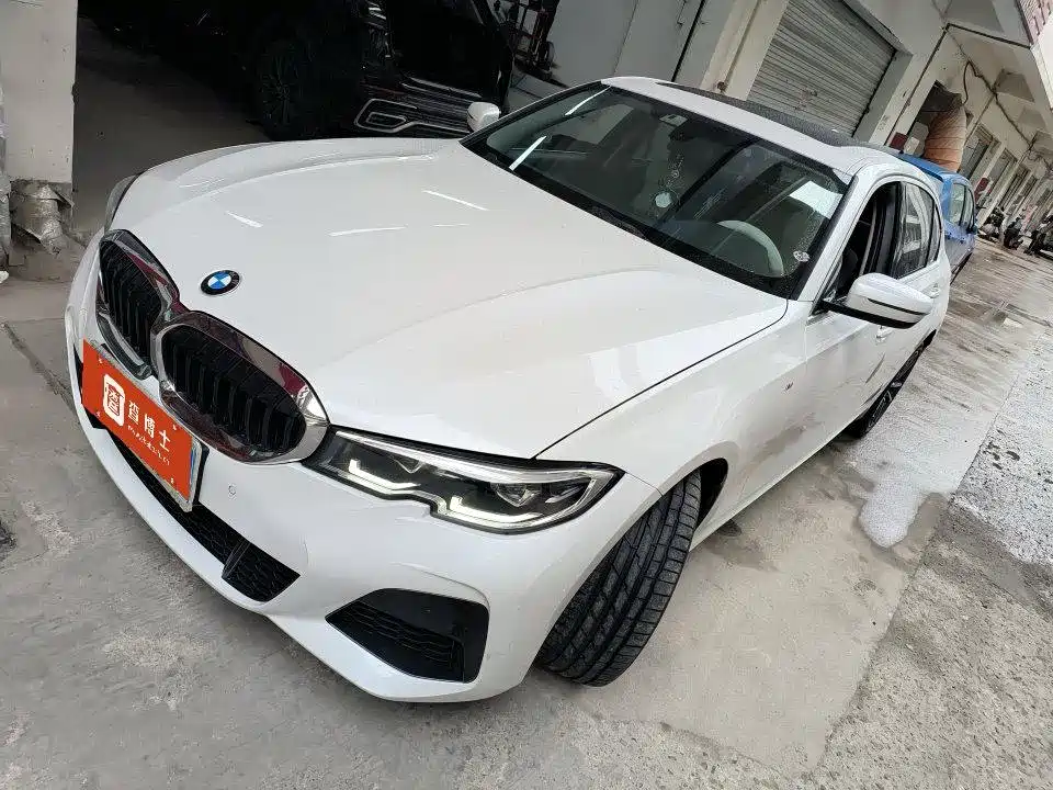 BMW 3 Series 2021