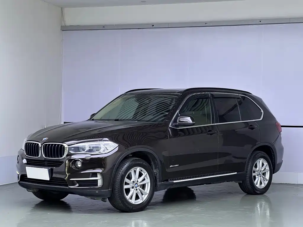 BMW X5 (Import)