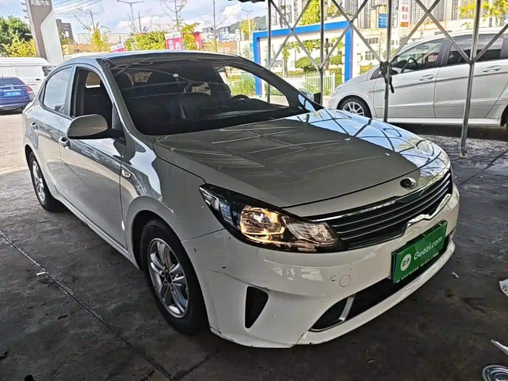 Kia Forte — миниатюра 4