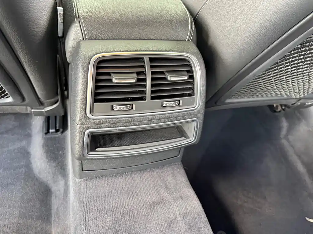Audi A6L — миниатюра 33