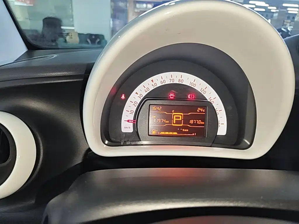 smart Smart Fortwo — миниатюра 4
