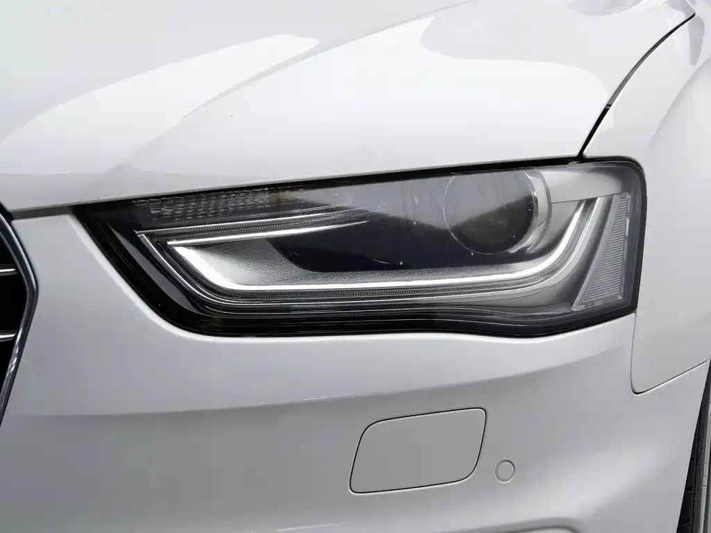 Audi A4L 2016 45 TFSI quattro Sport