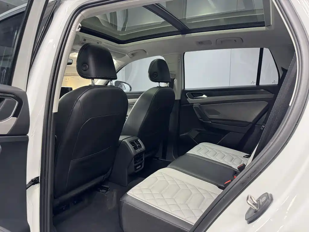 Volkswagen Tayron — миниатюра 13