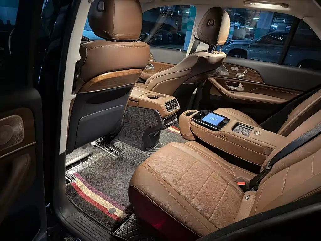 Mercedes-Benz GLE New Energy — миниатюра 6