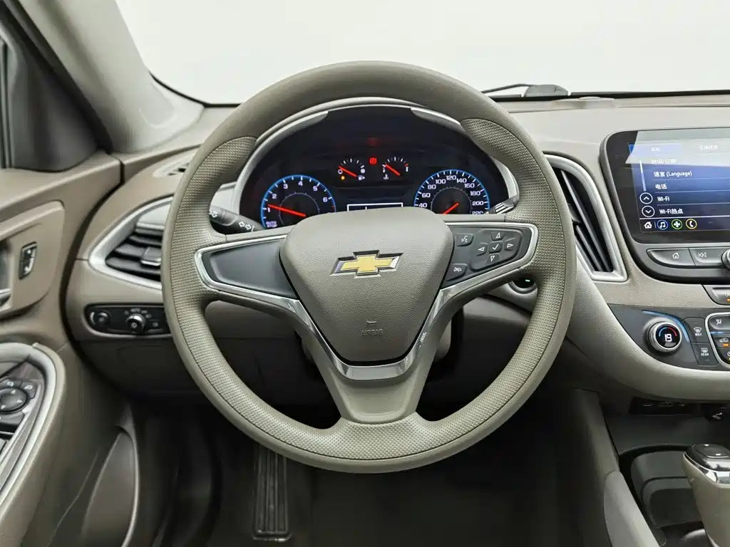 Chevrolet Malibu XL — миниатюра 11