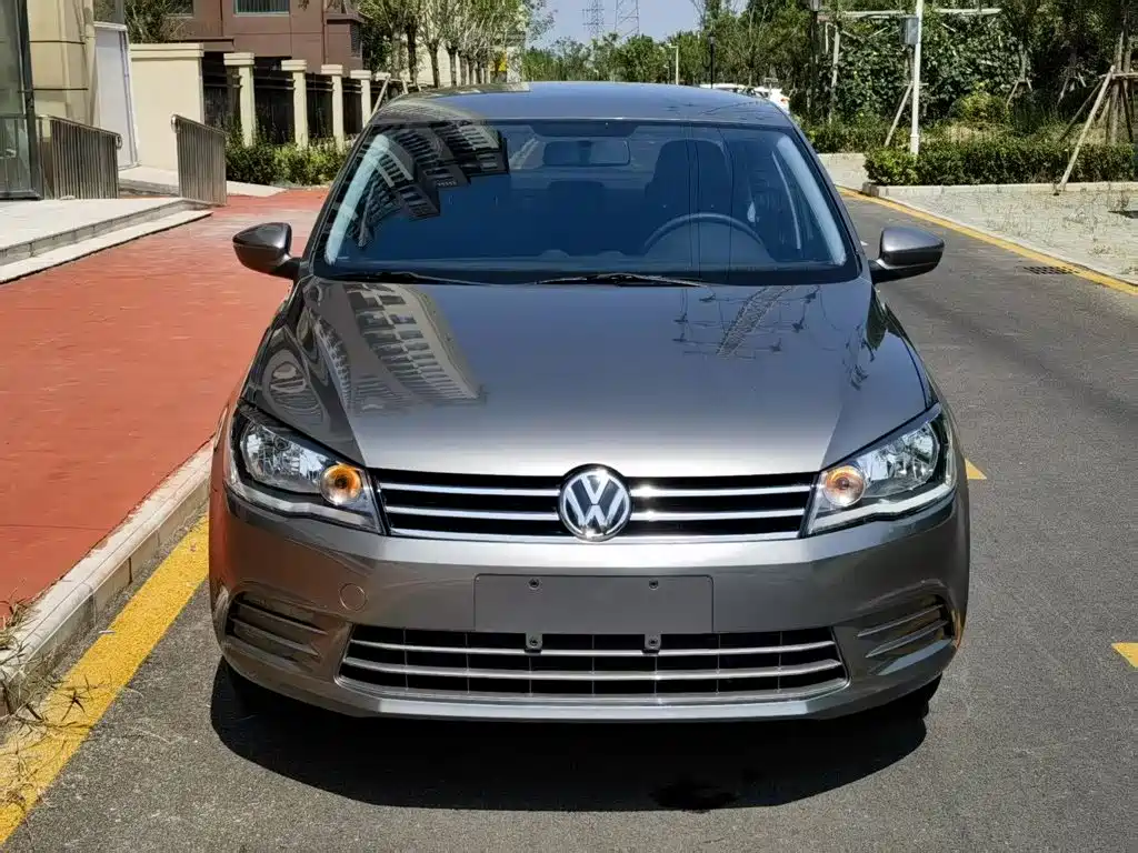 Volkswagen Jetta — миниатюра 3