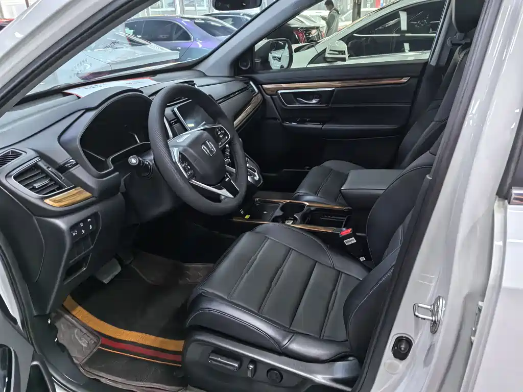 Honda CR-V 2021 240TURBO CVT