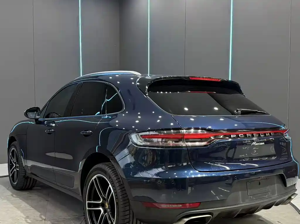 Porsche Macan — миниатюра 8