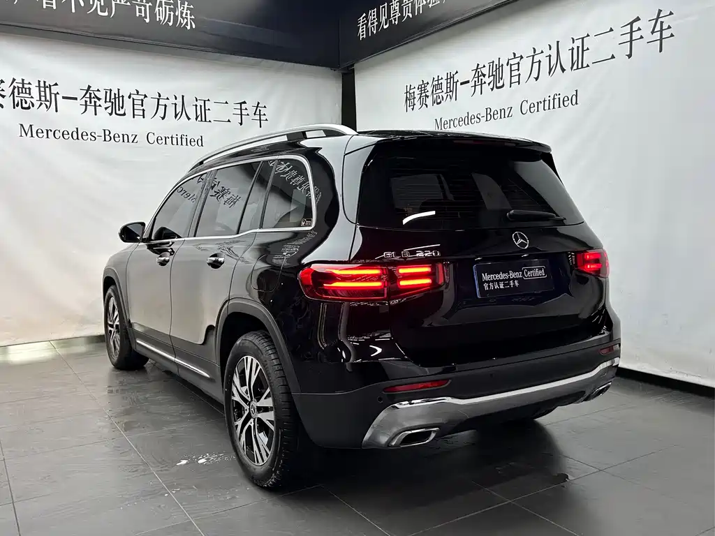 Mercedes-Benz GLB — миниатюра 6