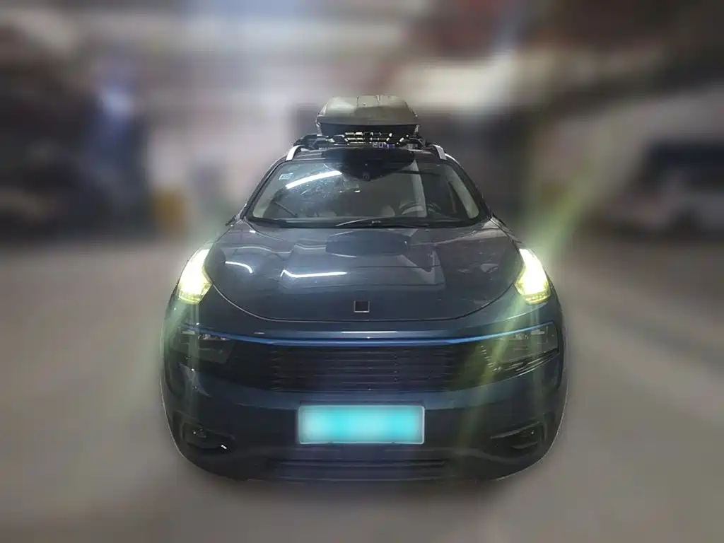 Lynk & Co 01 — миниатюра 5