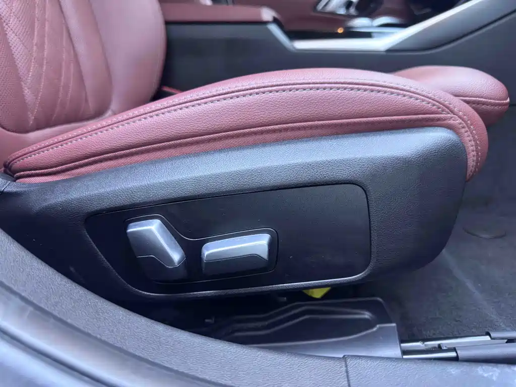 BMW 3 Series — миниатюра 13