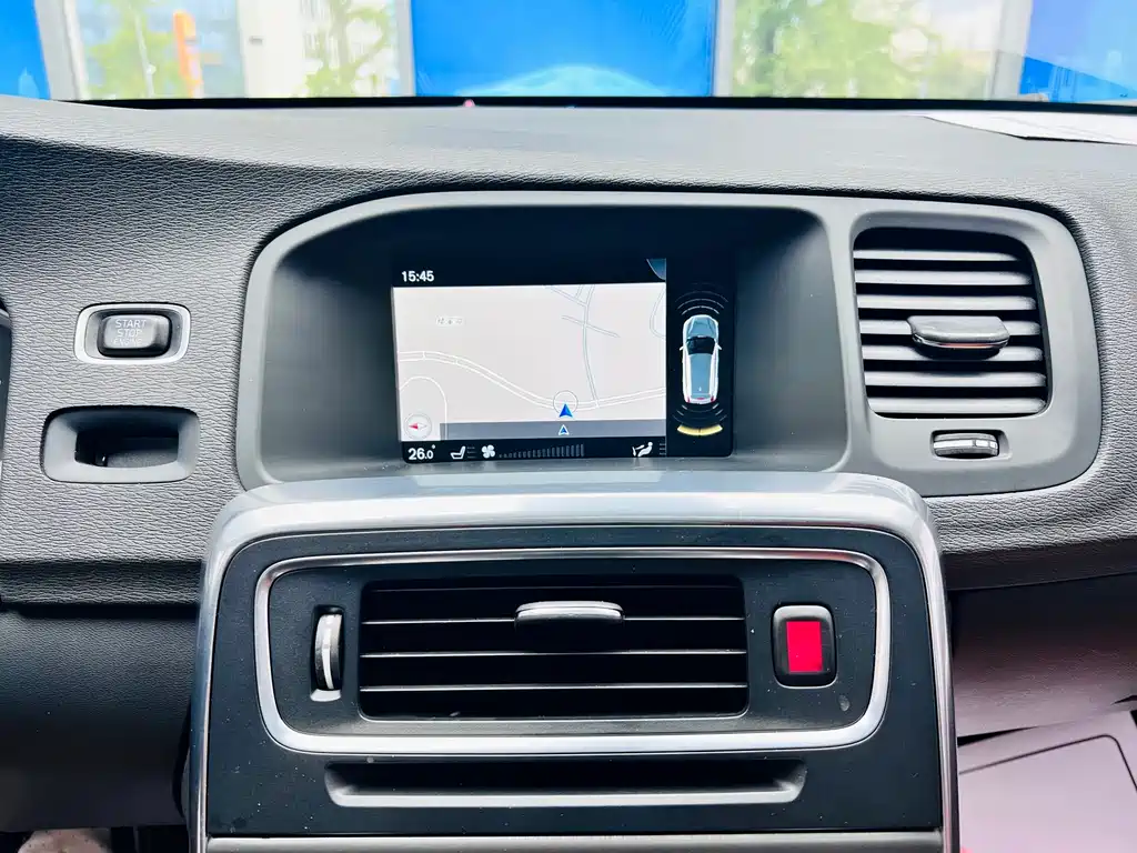 Volvo V60 — миниатюра 13
