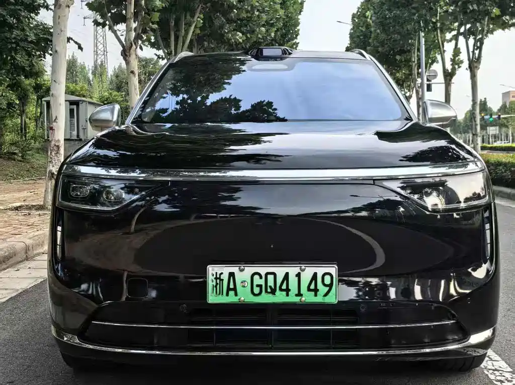 AITO AITO M8 — миниатюра 2