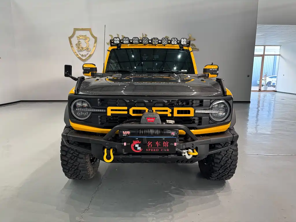 Ford Bronco