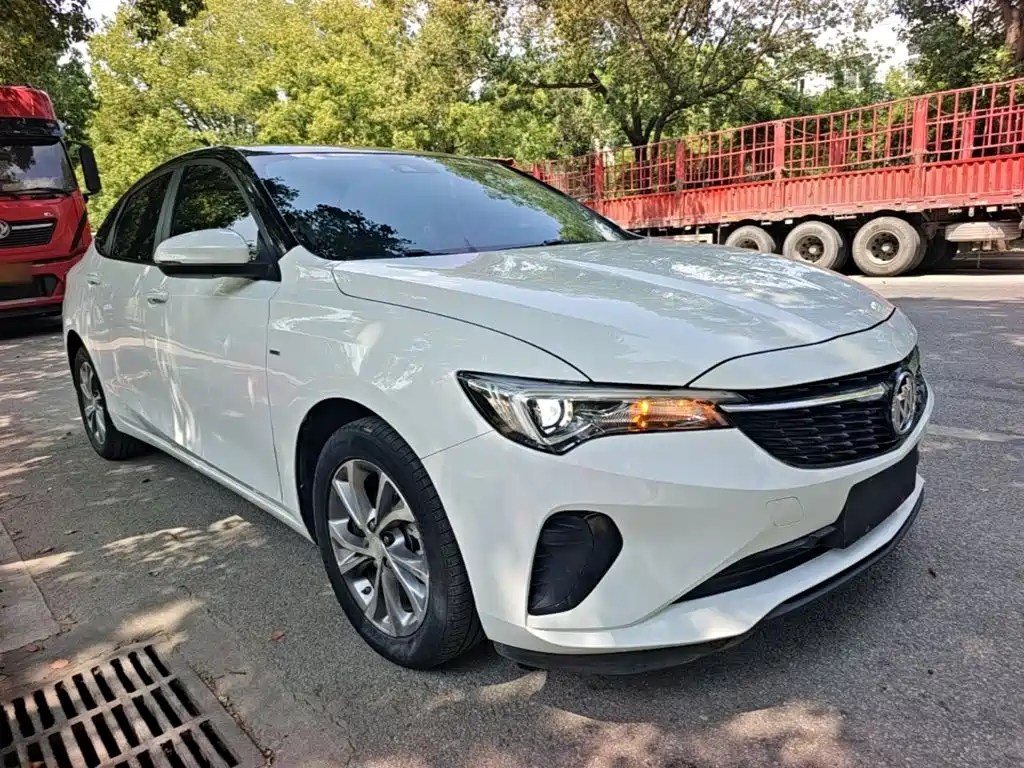 Buick Verano — миниатюра 4