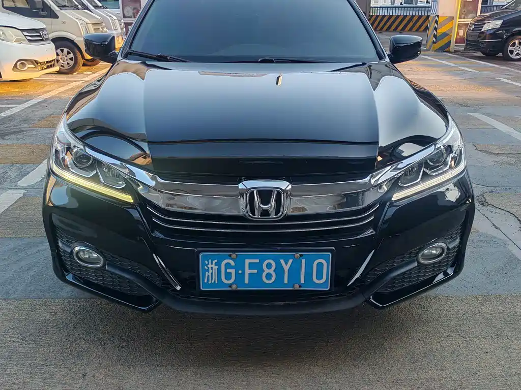 Honda Accord — миниатюра 2