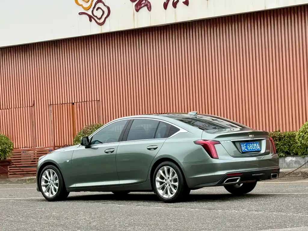 Cadillac CT5 2023 28T Luxury ( Standard )