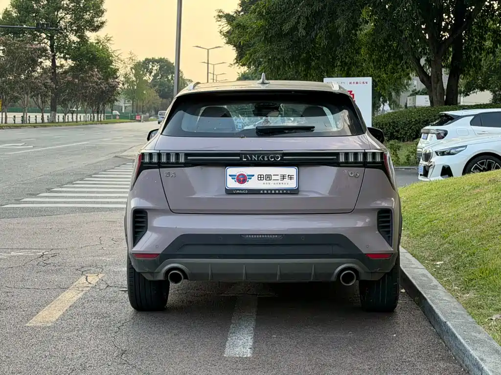 Lynk & Co 06 — миниатюра 5