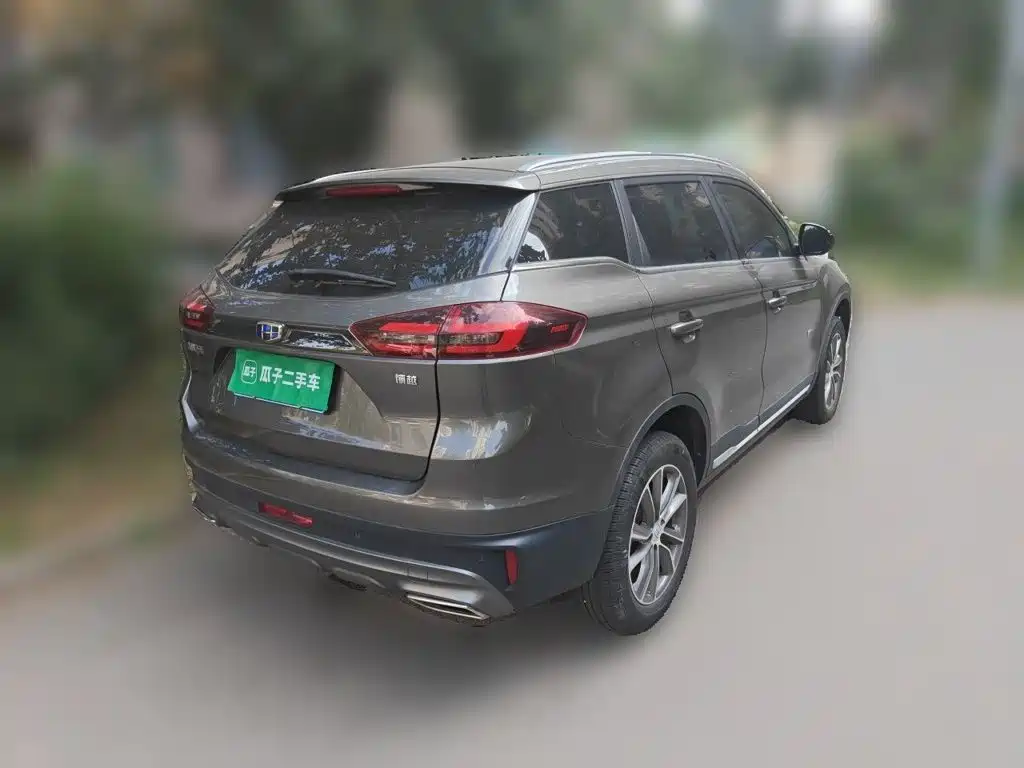Geely Boyue — миниатюра 4