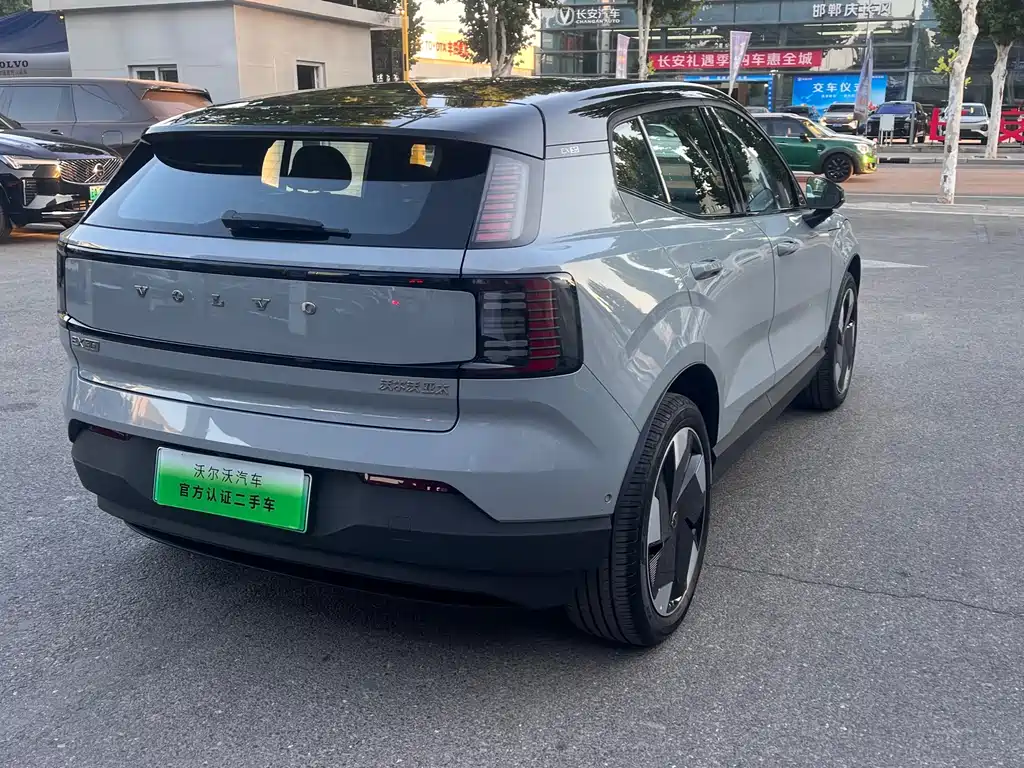 Volvo EX30 — миниатюра 7