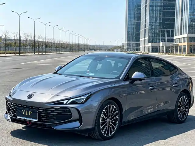 2023 MG MG7