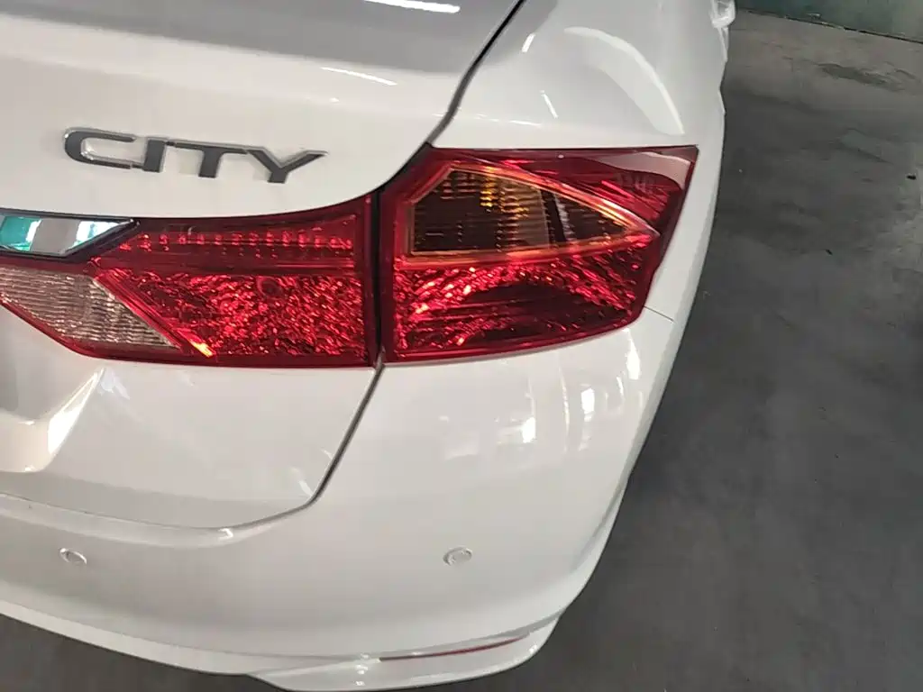 Honda City — миниатюра 8