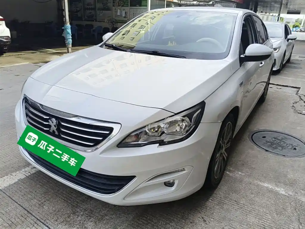 Купить Peugeot 408