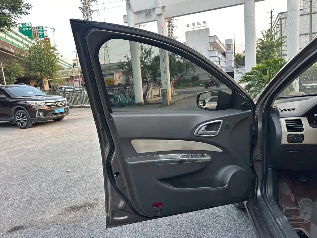 Baojun 630 — миниатюра 8