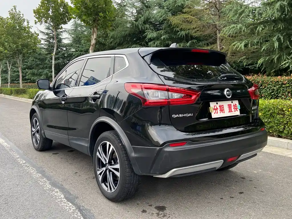 Nissan Qashqai — миниатюра 14