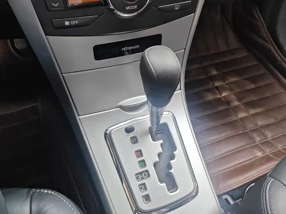 Toyota Corolla — миниатюра 16