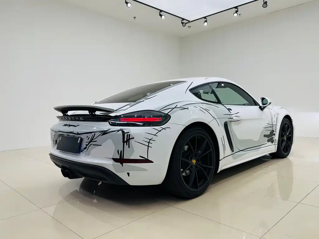 Porsche 718 2018 Cayman 2.0T