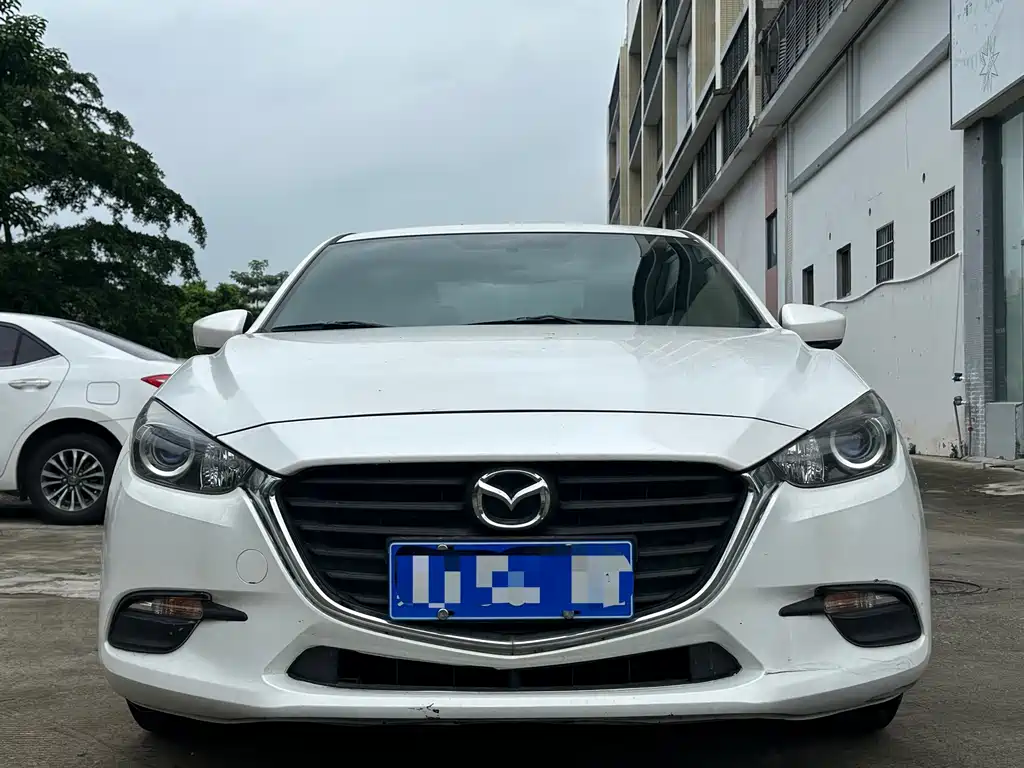Mazda 3 Axela — миниатюра 2