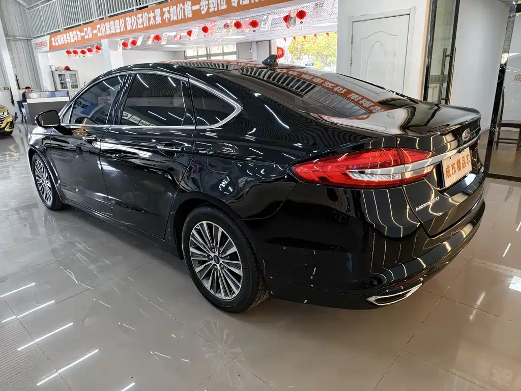 Ford Mondeo 2017 EcoBoost 180 Luxury
