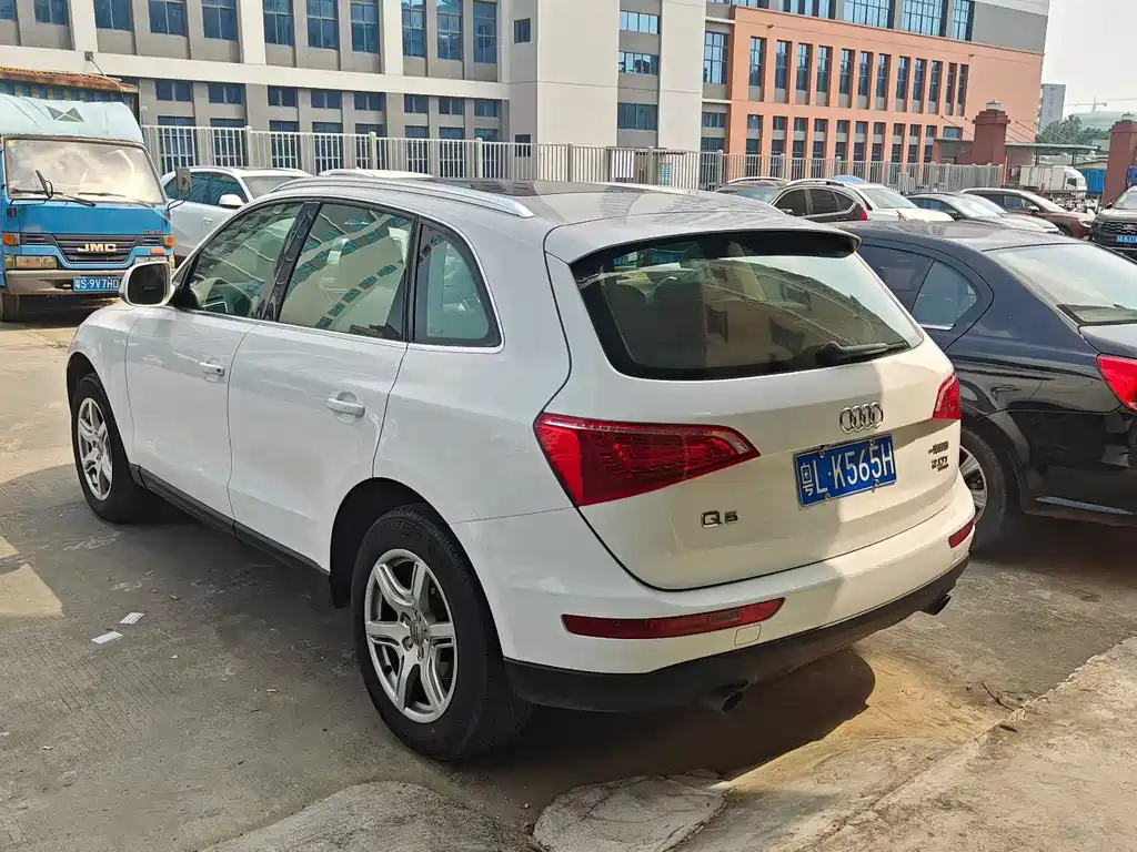 Audi Q5 — миниатюра 4