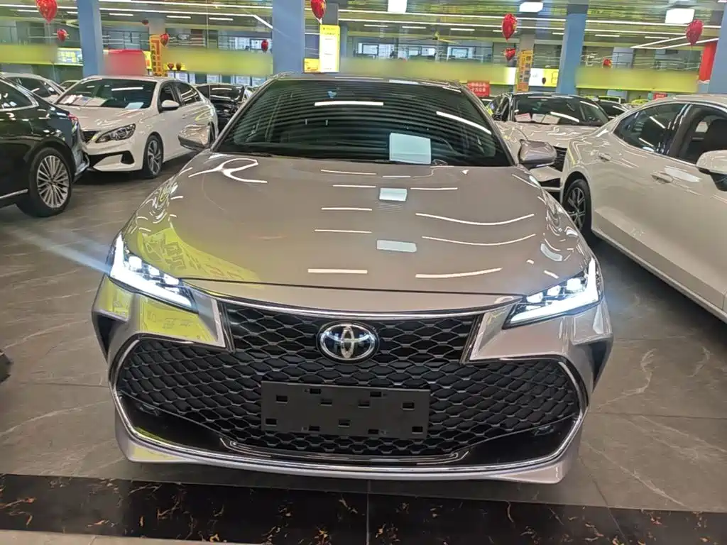 Toyota Avalon — миниатюра 3