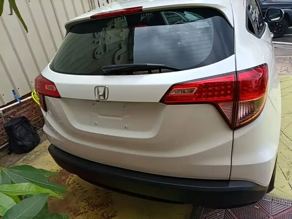 Honda Vezel 2015 1.5L CVT Comfort