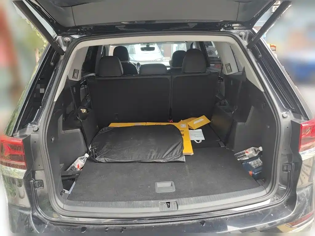 Volkswagen Teramont — миниатюра 10