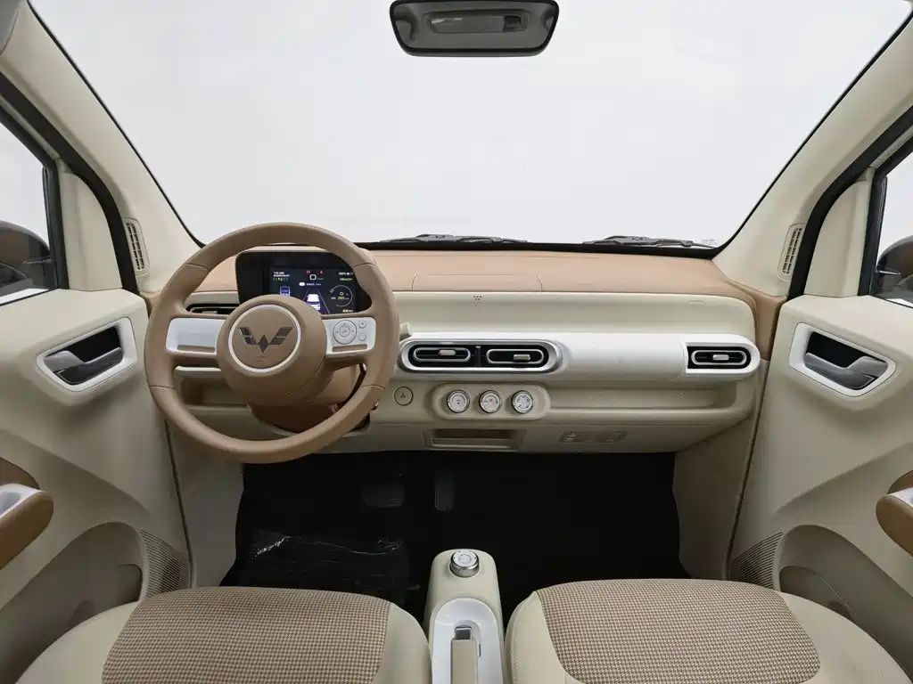 Wuling MINIEV — миниатюра 5