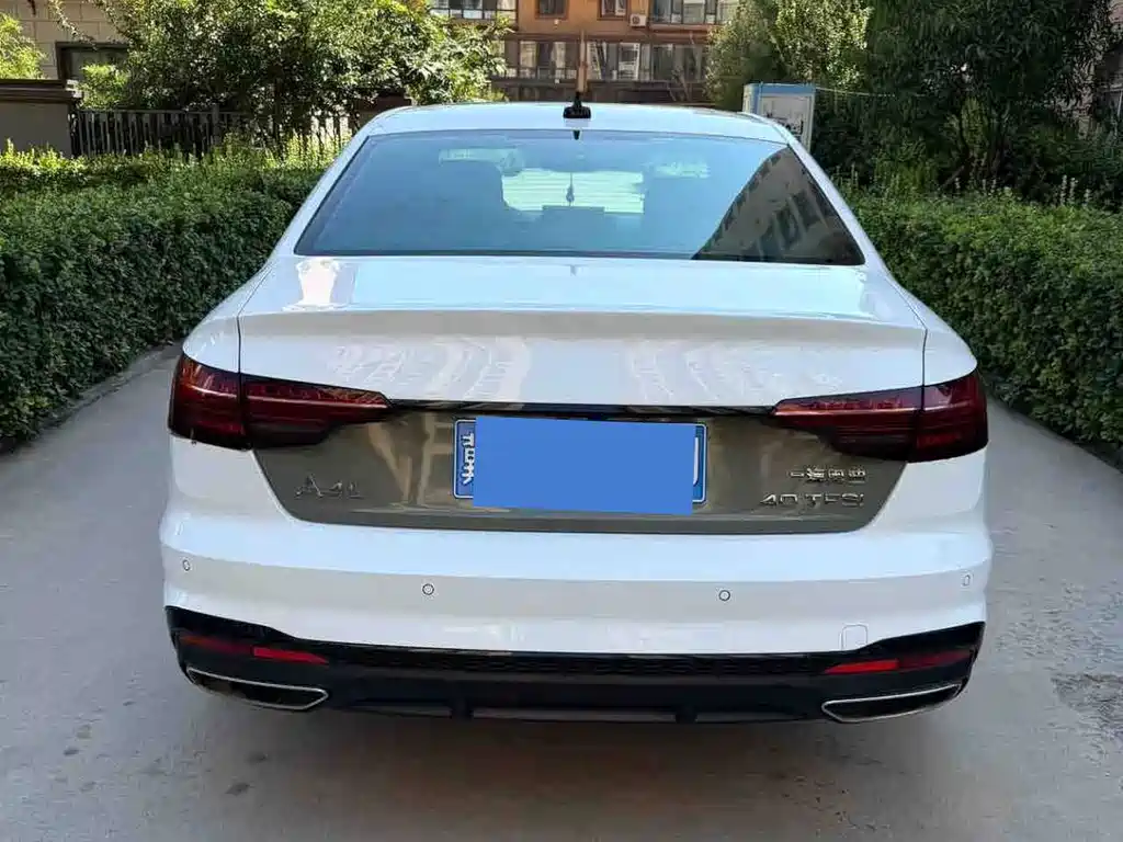 Audi A4L — миниатюра 2