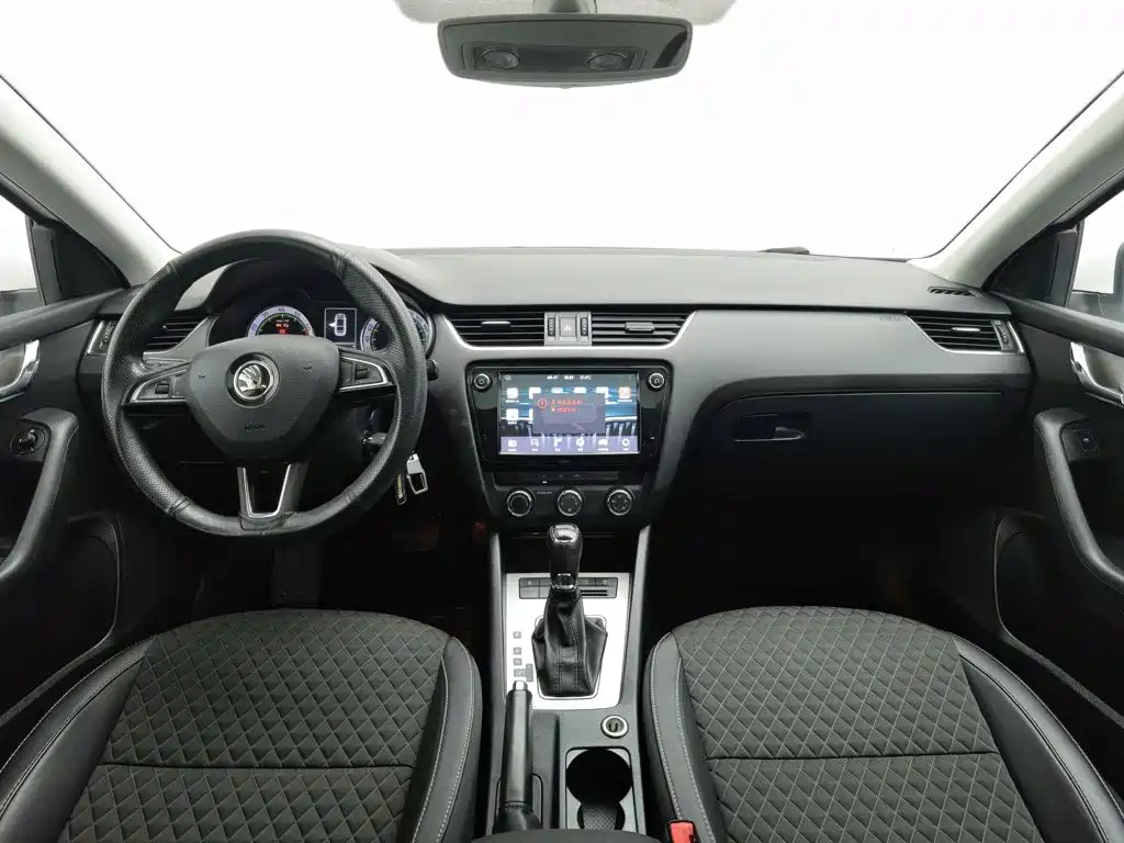 Skoda Octavia — миниатюра 5