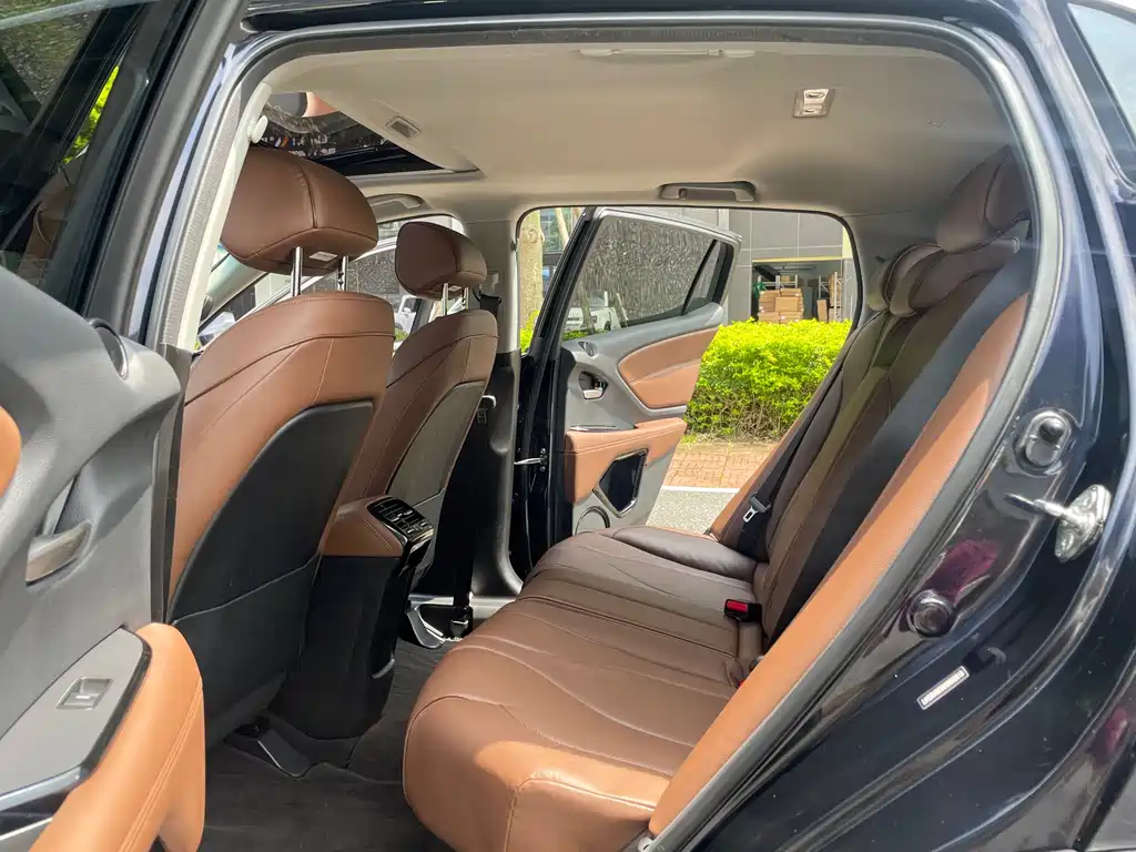 Acura CDX 2018 2.0L Hybrid