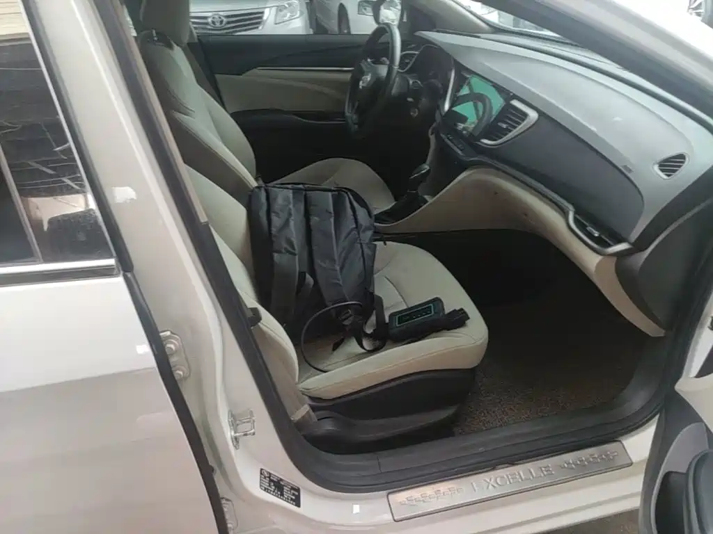 Buick Excelle — фотографии объявления, Фото 25