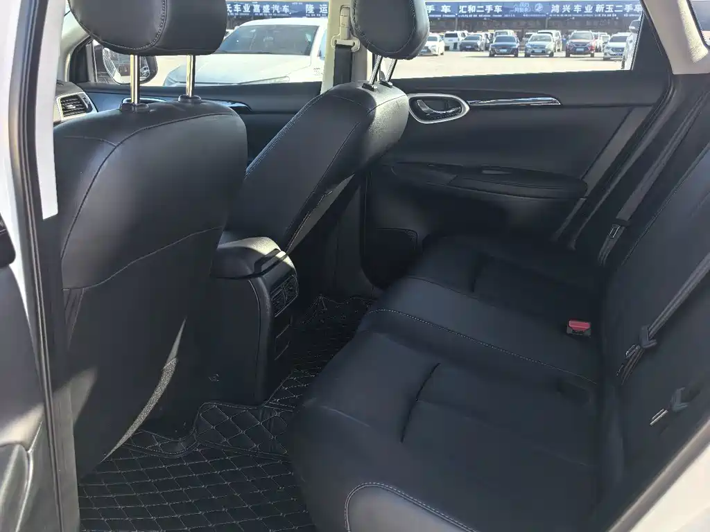 Nissan Sylphy — миниатюра 6