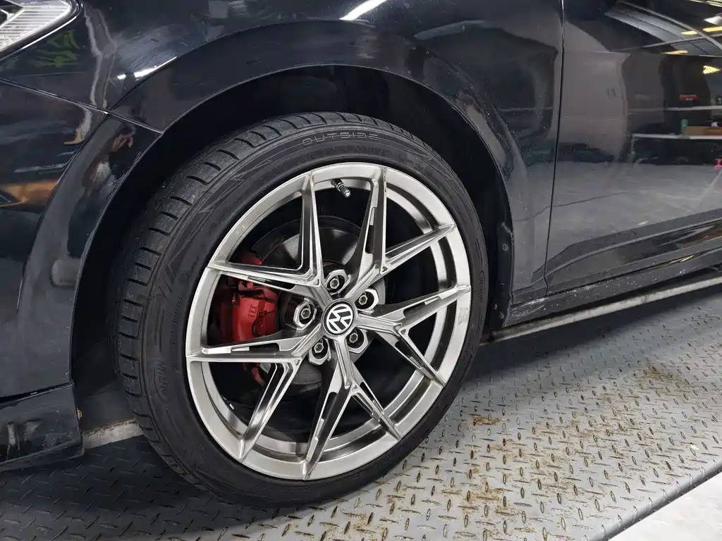 Volkswagen Lavida — миниатюра 7
