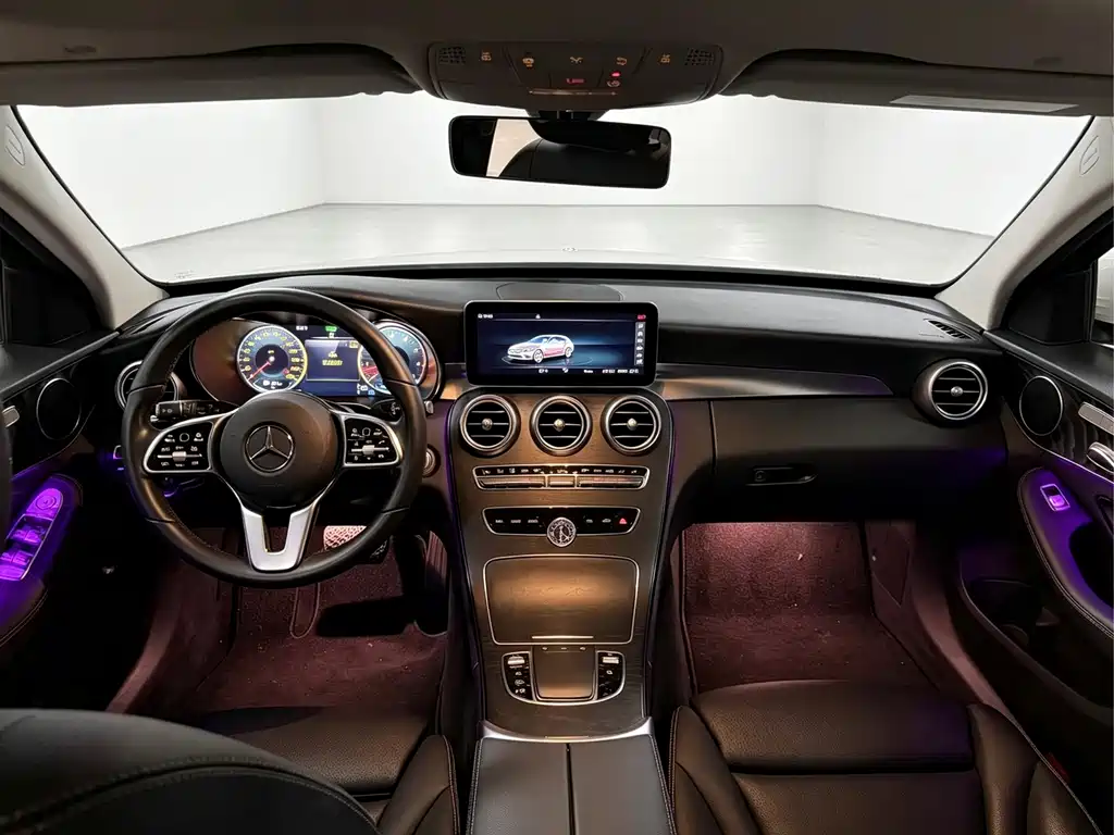 Mercedes-Benz C-Class (Import) — миниатюра 5