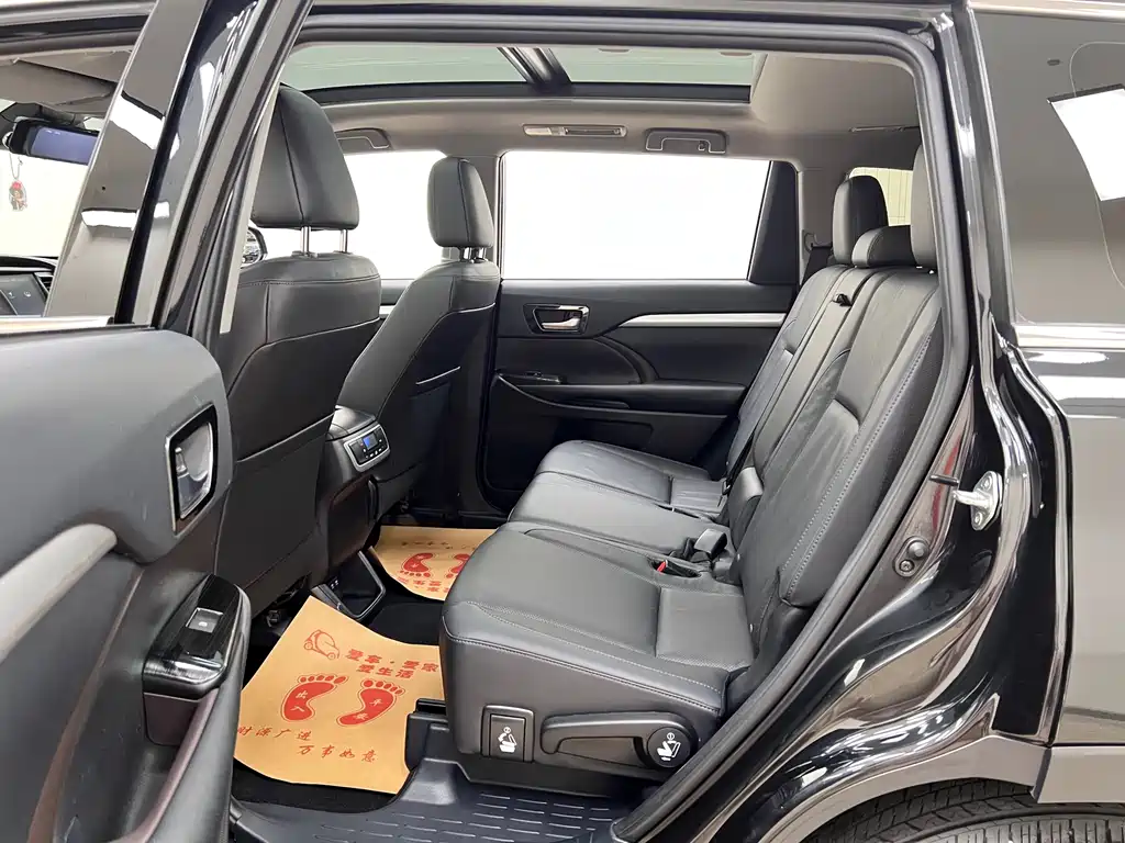 Toyota Highlander — фотографии объявления, Фото 11