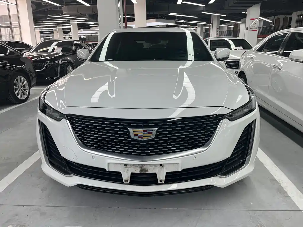 Cadillac CT5 — миниатюра 2