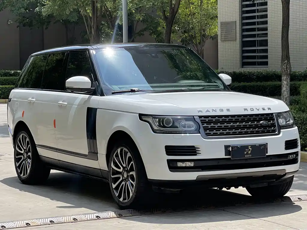 Land Rover Range Rover — миниатюра 3