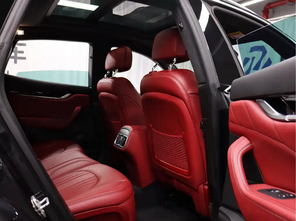 Maserati Levante — миниатюра 24